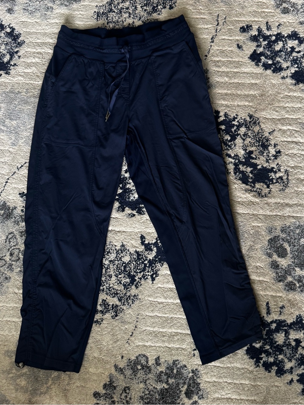 lululemon athletica Navy Cropped Athletic Pants